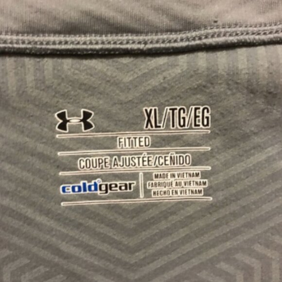 Under Armor Gray Half Zip Jacket, EUC, XL - Picture 9 of 12